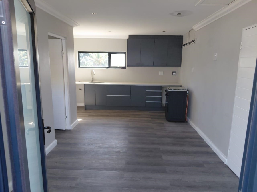 To Let 1 Bedroom Property for Rent in Protea Heights Western Cape